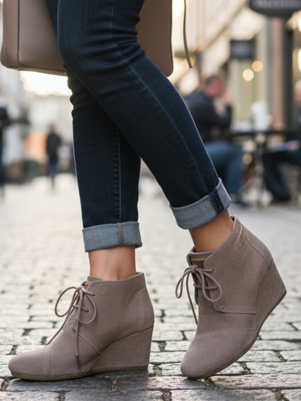 TOM’s Women's Taupe Lace-Up suede Wedge Ankle Boots size 8 W. - sku 2